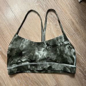 Lululemon Flow Y bra